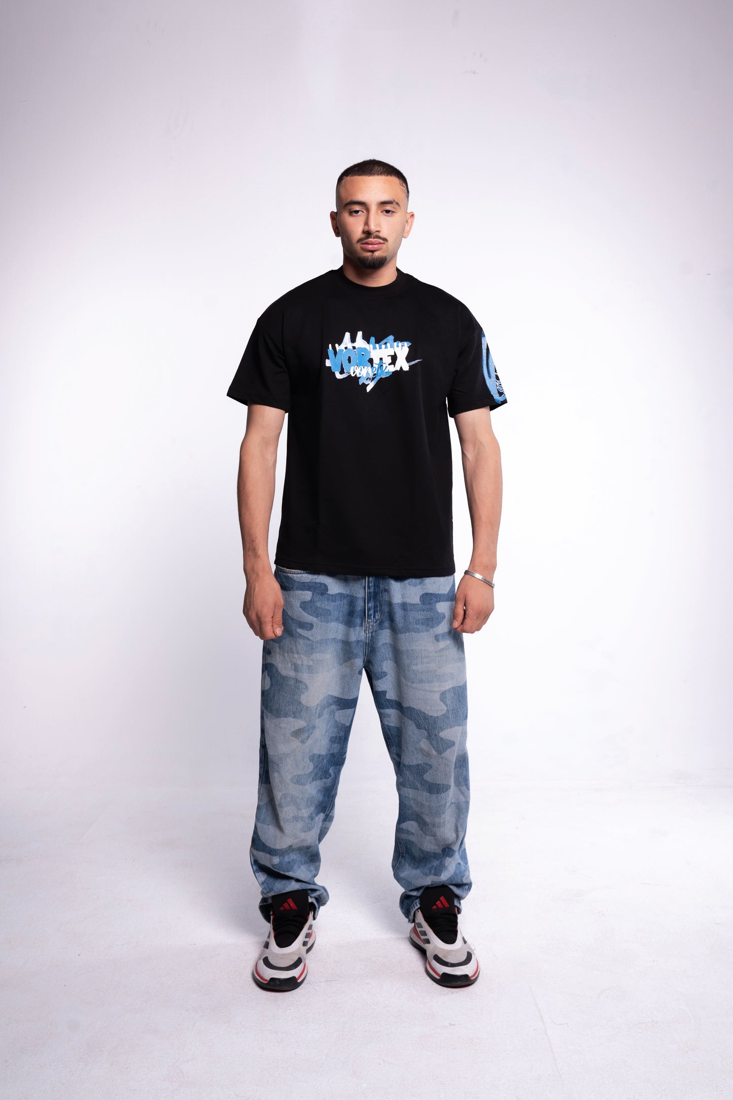 Black felocity t-shirt